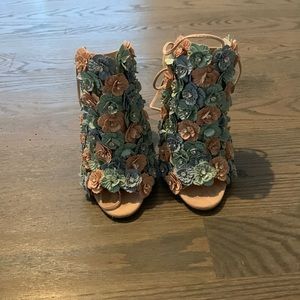 Jennifer Le Origami Suede Sandals